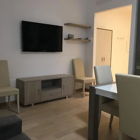 Apartament Tortora *